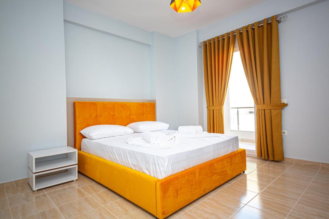 Ponari S Hotel Kryemëdhej 外观 照片