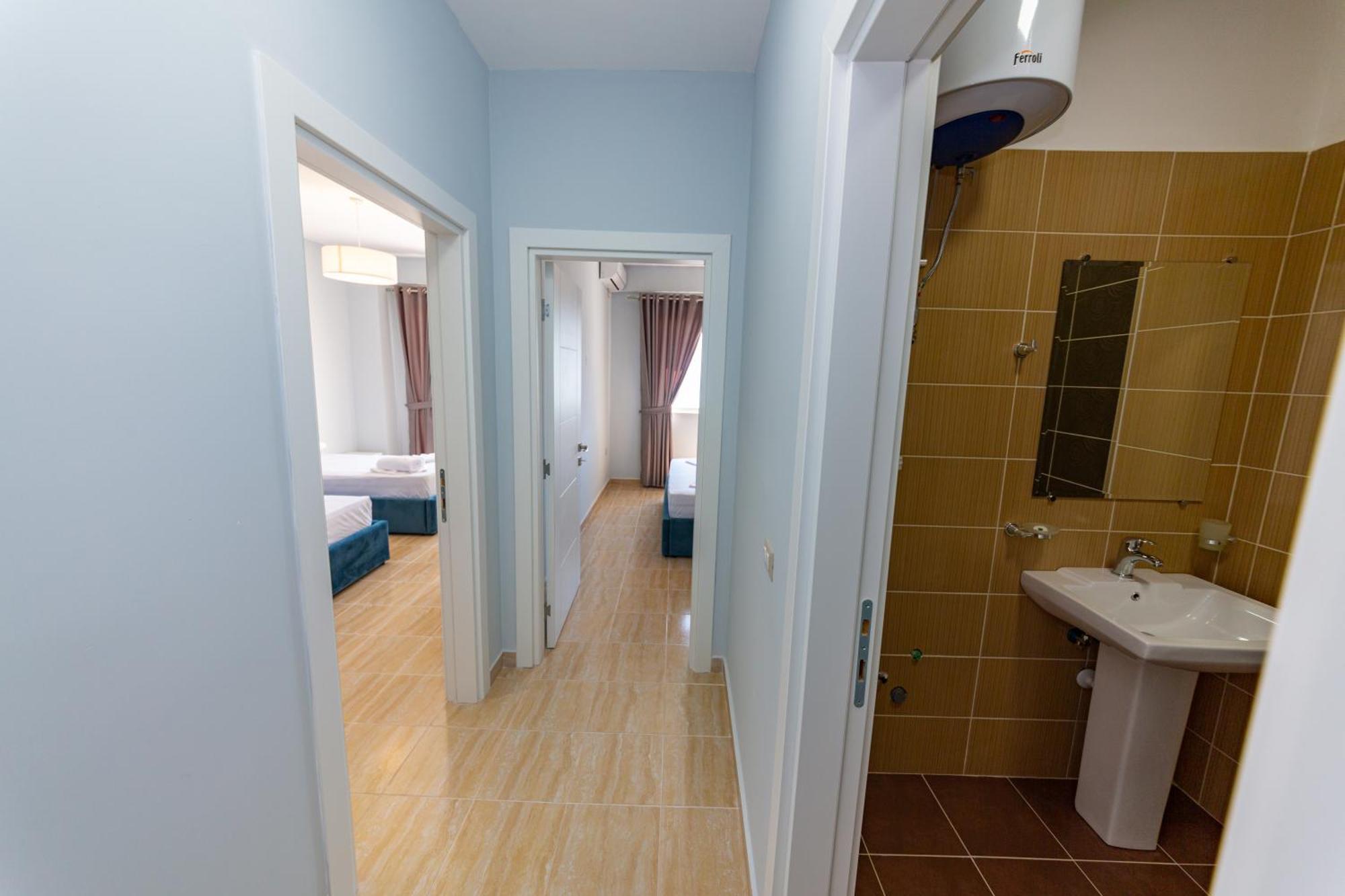 Ponari S Hotel Kryemëdhej 客房 照片